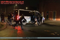 Tiel - Inzet van de ME Westledeplein 